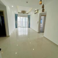 Bán Gấp Chung Cư Bàu Cát 2 Quận Tân Bình, Lô Thang Máy, 75m2 Cần Bán Gấp Giá 3,3 Tỷ, 2 Phòng Ngủ