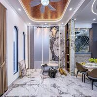 Nhà trệt 2 lầu có sân đậu ô tô, cách đại học Y Dược Cần Thơ 900m