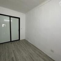 Bán Nhà Vũ Xuân Thiều, Phường Sài Đồng, Long Biên 36m2, 3T, giá 2,4 tỷ