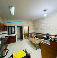 Bán nhà mặt tiền, Quận 7 - Diện tích: 5m x 18.5m - Giá bán: 13 tỷ 800 triệu