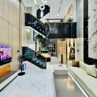 Về Quê Ở Bán Gấp Nhà Nguyễn Hiền P4 Q3.Diện Tích91M2 Giá Bán 4Tỷ5 Gần Trường Thcs Bàn Cờ. Đang Chot Huê 35 Triệu