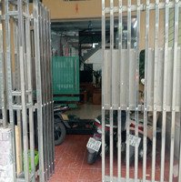 Nhà Riêng An Ninh Tốt, Gần Chợ, Về Mùa Mưa Bão Không Bị Ngập Lụt , Dân Chi Tốt
