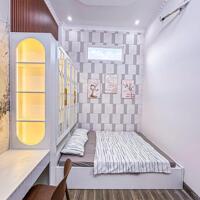 Nhà trệt 2 lầu có sân đậu ô tô, Khu Dân Cư Đại Ngân