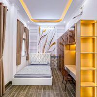 Nhà trệt 2 lầu có sân đậu ô tô, Khu Dân Cư Đại Ngân