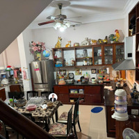 Bán Nhà Đẹp Nguyễn Văn Đậu, Bt, Diện Tích Khủng (6 X 17M), 3 Tầng St, 6 Phòng Ngủ2 Giếng Trời Giá Bán 16 Tỷ