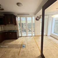 Cho Thuê Nhà Trung Kính To 120M2*4 Tầng , Nhà Mới , Mặt Ngõ Ô Tô , Giá 20 Triệu/Tháng