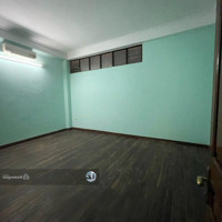 Cho Thuê Nhà Trung Kính To 120M2*4 Tầng , Nhà Mới , Mặt Ngõ Ô Tô , Giá 20 Triệu/Tháng