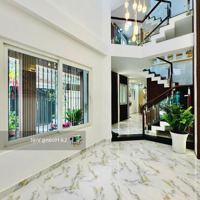 Nhà Hẻm Xe Hơi Giáp Bạch Đằng - Căn Góc Thoáng - Nhà Full Nội Thất Vào Ở Liền