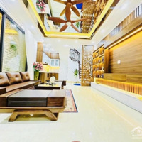 Thanh Nhanh Dịch Vọng Hậu Cầu Giấy 40M-Mt4,5M , Trước Nhà 3,5M Ngõ Thông , Sát Phố Kinh Doanh Ô Tô