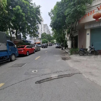 Bán Nhà Phố Đội Cấn Ba Đình 40M-5 Tầng -Kinh Doanh Ngõ Thông , Dân Xây Trước Nhà 3M8, Ô Tô Cách 10M
