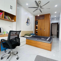 Bán Nhà Phố Trung Kính , 36M2 5 Tầng , Mặt Tiền 3,2M