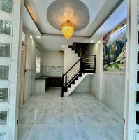 Nhà Mới, (2Pn-2Wc), 27/10 Nguyễn Tiểu La P8 Q10 - 13 Triệu