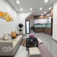 Bán Nhà Trung Tâm Hoàng Mai,Diện Tích35M X 5Tầng, Giá Nhỉnh 6Tỷ, Nhà Đẹp Sang Trọng, Gần Phố