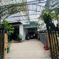 Siêu Biệt Thự - Lô Góc 2 Mặt Tiền - Thang Máy - Nội Thất Xịn - Sổ Hoa Hậu - Vỉa Hè Rộng- Kinh Doanh