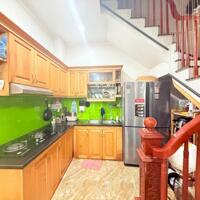 Bán nhà 5 tầng trong ngõ phương canh nam từ Liêm Hà Nội