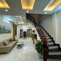 54M - Mặt Tiền 4,2M - 4 Tâng- Nhà Đẹp Ở Ngay Phố Mỹ Đình - Dân Xây - 2 Mặt Thoáng - Gần Bến Xe