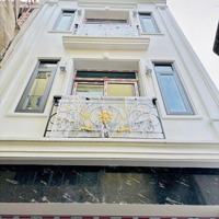 Cho Thuê Nhà Full Nội Thất Khu Phan Xích Long Mới Đẹp Y Hình -Diện Tích5X8M - 4 Tầng -4Pn- 3 Vệ Sinhtiện Ở/Onl