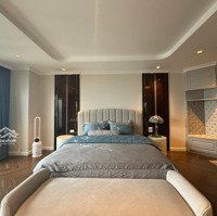 Penthouse Thông Tầng Trung Tâm Cầu Giấy 315/333M2 Full Nội Thất Cao Cấp, View Cv, Hồ. Giá Bán 26.5 Tỷ