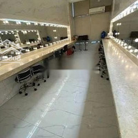 Cho Thuê Nhà Mặt Tiền Huỳnh Văn Bánh, Phuờng 17, Quận Phú Nhuận 8 Phòng Ngủgiá Chỉ 35 Triệu/Tháng