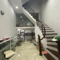 Bán Nhà Trung Tâm Q. Thanh Xuân- Nhà Đẹp Dân Xây - Lô Góc - Mặt Tiền Rộng - Gần Phố-35M2- Giá Tốt