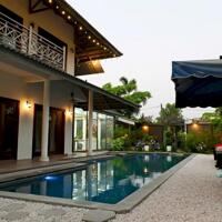 VILLA NGHỈ DƯỠNG SÂN VƯỜN HỒ BƠI - HƠN 700M2 - NGANG 18M - GẦN METRO BÌNH THÁI