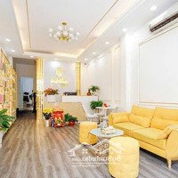 Nhà Cho Thuê Nguyên Căn 4X16M 1 Trệt 3 Lầu Ngay Hoa Lan P2 Phú Nhuận