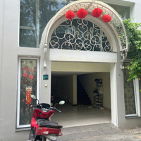 Nhà Phố Siêu Hiếm Dãy D Phố Trúc, 2 Mặt Tiền Oto Đỗ Trước Cửa, Sẵn Dòng Tiền Cho Thuê.
