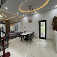 Bán Nhà 3 Tầng Đường 29/3 - Giá Bán 9 Tỷ. Thu Nhập Dòng Tiền Ổn Định.