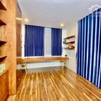 Cần bán gấp nhà phân lô phố Nghĩa Tân 57m2, 4T, thang máy, ô tô tránh