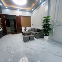 Bán Nhà Dịch Vọng Hậu Cầu Giấy 50M-5 Tầng , Phân Lô, 3 Thoáng ,Ngõ Rộng , Dân Xây , Đủ Nội Thất