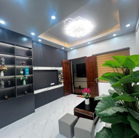 Bán Nhà Dịch Vọng Hậu Cầu Giấy 50M-5 Tầng , Phân Lô, 3 Thoáng ,Ngõ Rộng , Dân Xây , Đủ Nội Thất