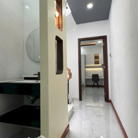 Nhà Đẹp 3 Tầng Quận 10Diện Tích37M2 Giá Bán 8,2 Tỷ.