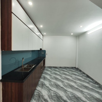 Bán Nhà Tứ Hiệp, Thanh Trì, 50M2 ,5 Tầng, Ô Tô Tải Đỗ Cổng Chỉ Quanh 5 Tỷ