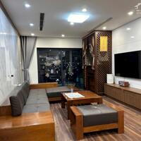 Chính chủ nhờ bán căn hộ chung cư cao cấp dự án :   ( 136 Hồ Tùng Mậu  145m2, 3PN, full nội thất