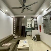 Cho thuê nhà ngõ 541 Lĩnh Nam, 5 tầng, 30m2, 3 ngủ, 11 Triệu