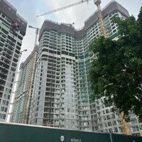 Bán Gấp Căn Hộ 2 Phòng Ngủ 2 Vệ Sinh 65M² Giá Bán 4,45 Tỷ Tại Lumiere Evergreen Liên Hệ: 0974690550