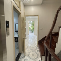 Chính Chủ Cho Thuê Toà Nhà Labaf Building Mặt Đường 2 Làn Ô Tô Chạy Ở 209 An Dương Vương , Tây Hồ