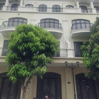 Cần Cắt Lỗ Căn Sb7 Căn 160. 5 Tầng.sẵn Sổ Đỏ Giá Bán 8 Tỷ 4 . Tại Ocp2.Lh;0942218658