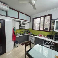 Cực Hiếm - Nhà Đẹp Phố Hoa Lư - Phân Lô Quân Đội - Khu Dân Trí Cao - 2 Thoáng. 42/48T2. Giá Bán 15.5 Tỷ