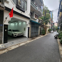 Nhà Đẹp Phân Lô Yên Lạc - 5 Tầng Thang Máy - Gara Ôtô - Mở Vp, Cty Đỉnhdiện Tích57M2,Mặt Tiền4M. Giá Bán 18.8 Tỷ