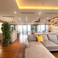Chính Chủ Cần Bán Căn Siêu Phẩm 213M Toà Park2 Có Thang Máy Riêng Giá Tốt Nhất . 0938905585