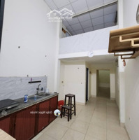 Bán Đất (Nhà 2 Tầng) Phố Cự Lộc 53M2 Mt4,2M 3 Phòng Ngủ 2 Vệ Sinhgần Phố Hơn 8 Tỷ