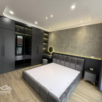 Hàng Cực Hiếm - Chỉ Hơn 8 Tỷ - Siêu Phẩm Gia Thuỵ - 6 Tầng Thang Máy - Sáng Rực Rỡ.
