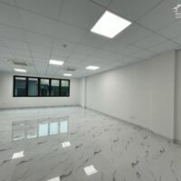 Cho thuê văn phòng gần ngã tư Nguyễn Xiển - Nguyễn Trãi, mới hoàn thiện, có chỗ để ô tô