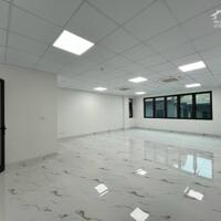 Cho thuê văn phòng gần ngã tư Nguyễn Xiển - Nguyễn Trãi, mới hoàn thiện, có chỗ để ô tô