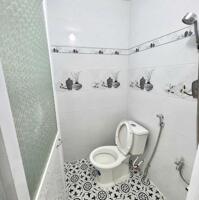 Nhà mặt tiền hẻm Hồ Bún Xáng ở và kinh doanh đều tiện