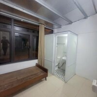 Cho thuê nhà ngõ 377 Phố Định Công, 35m2, 3 tầng KD Spa nhỏ, nail kết hợp ở, 8 Triệu