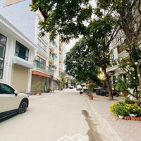 Bán Nhà Giảng Võ, 75M2 - 5 Tầng - Mặt Tiền 4.5M, Phân Lô Vỉa Hè Ô Tô Tránh Dừng Đỗ, Kinh Doanh,