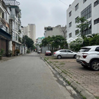 Đất Thạch Bàn - Bát Khối, Wiu Công Viên , Vỉa Hè Kinh Koanh ,Diện Tíchrộng 2 Mặt Tiền , Thoáng Mát