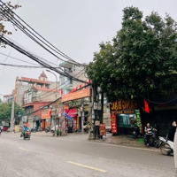 [ Cực Hiếm] Chỉ 4.9Tỷ Sở Hữu Nhà 4 Tầng Hơn 30M2 Tiện Nghi,Bên Cạnh Ubnd Phường Phú Lương,Q.hà Đông
